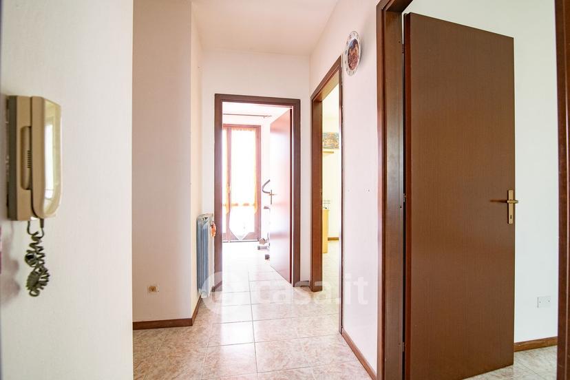 Villa in Via Roma 97 — foto 31 di 47
