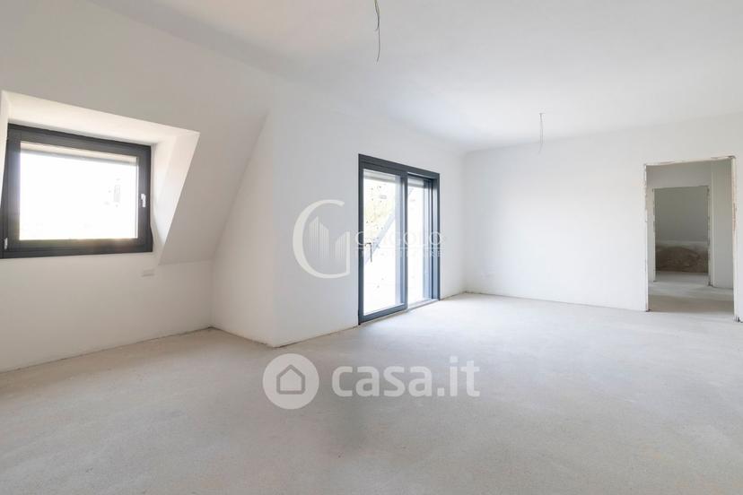 Quadrilocale in Via Alcide de Gasperi — foto 18 di 26
