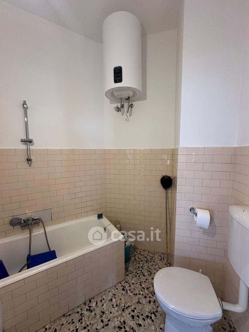 Bilocale in Via Tagliamento 17 — foto 13 di 17