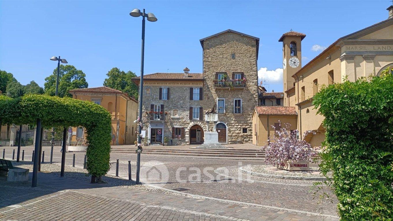 Trilocale in Piazza Giuseppe Garibaldi
