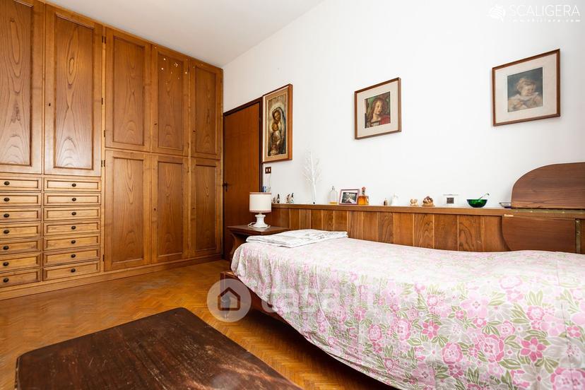 Appartamento in Via XX Settembre 11 — foto 12 di 34