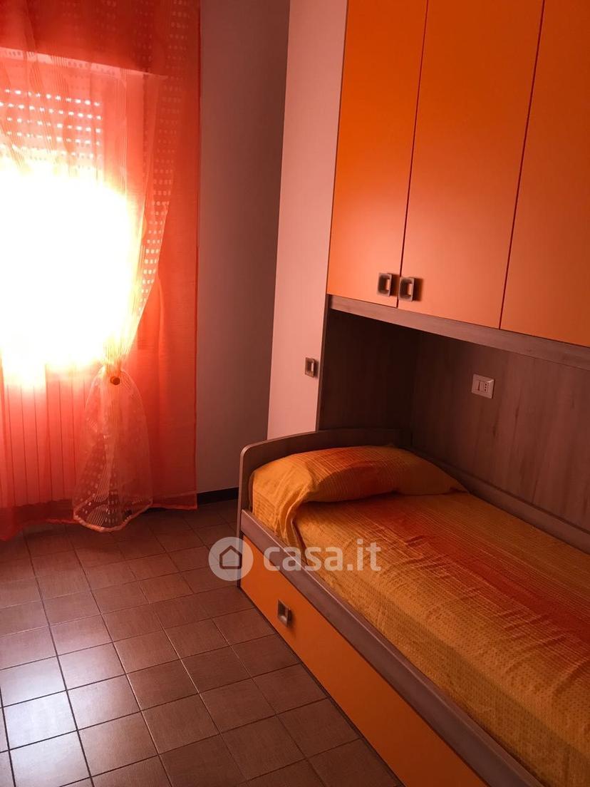 Trilocale in Via Campania 10 — foto 14 di 19