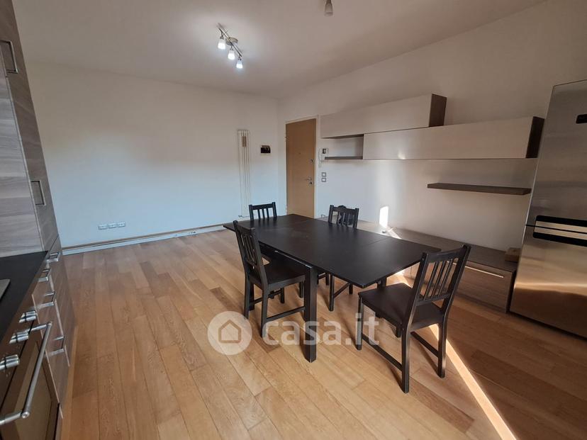 Trilocale in Via del Santo 18 — foto 7 di 15