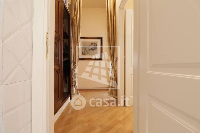 Quadrilocale in Via dei Due Gobbi 10 — foto 22 di 36