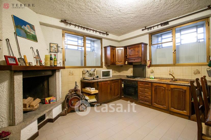 Villa in Corso Leonardo da Vinci 14 — foto 27 di 33