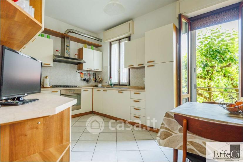 Villa in Via Baragiola 388 — foto 37 di 61