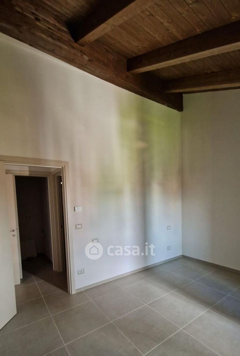 Bilocale in Via Umberto I — foto 2 di 16