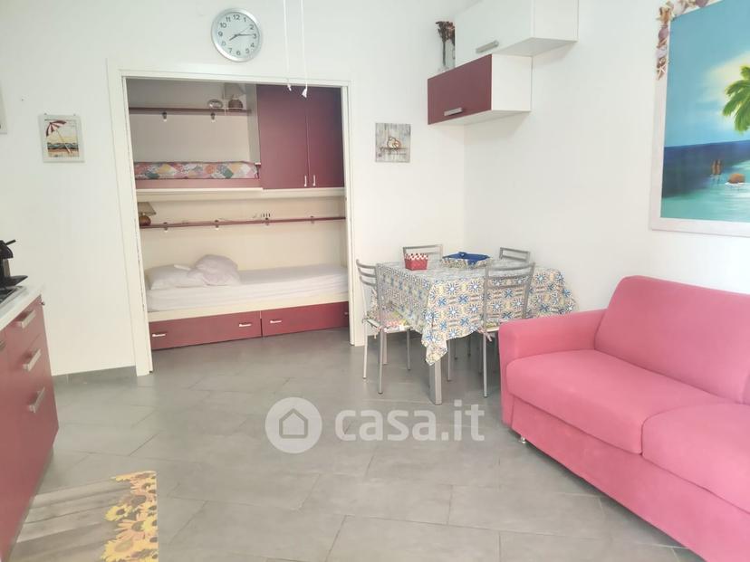 Monolocale in Via Orti del Largo — foto 2 di 11
