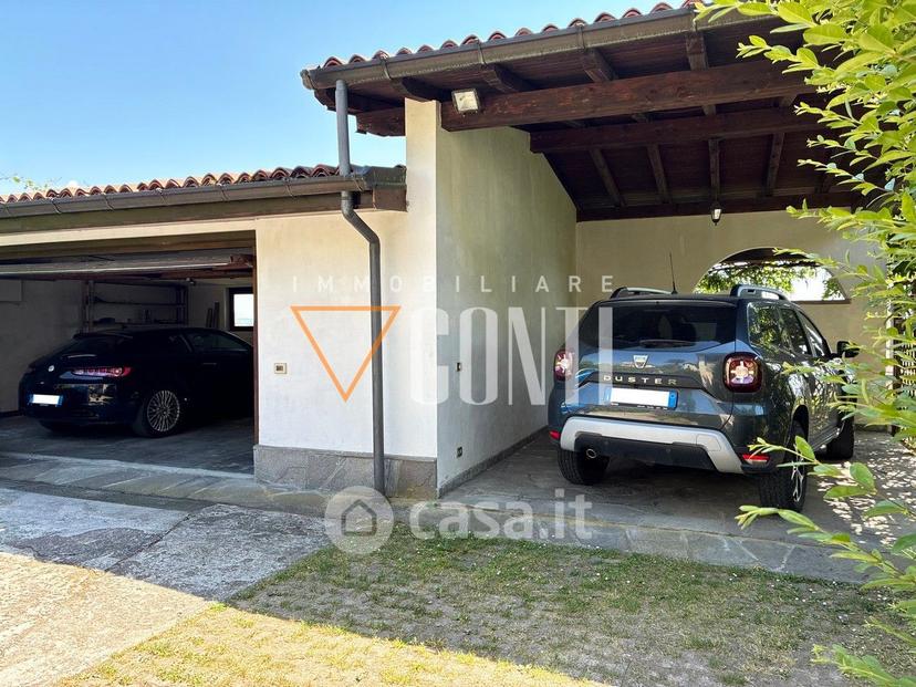 Villa in Via D. Bernacchi — foto 8 di 35