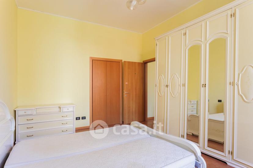 Trilocale in Via Casoretto — foto 2 di 22