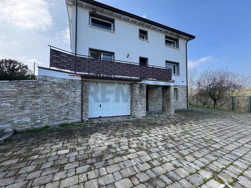 Villa in Località Mirandola 200 — foto 2 di 47
