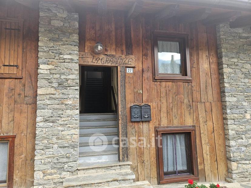 Trilocale in Frazione Chatelard 38 — foto 44 di 63