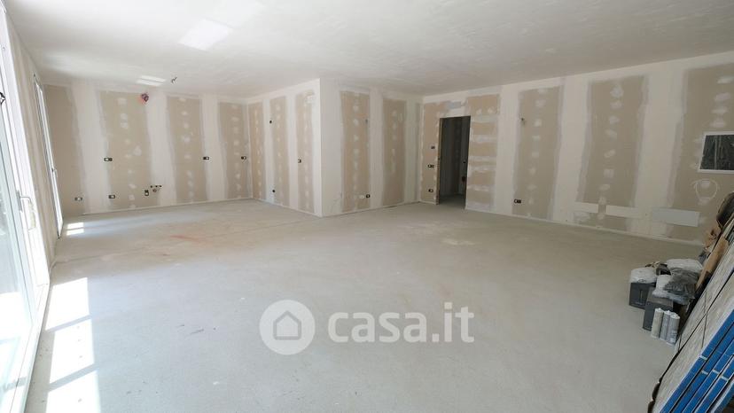 Quadrilocale in Via Giovanni Pascoli — foto 7 di 16
