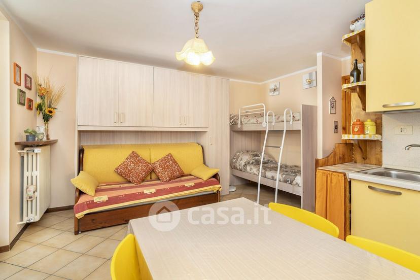Monolocale in Via Ruata 102 — foto 13 di 17