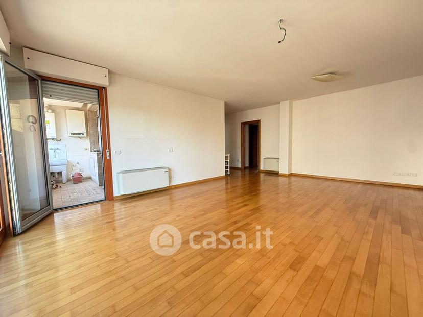 Quadrilocale in Via Vittorio Alfieri — foto 5 di 25