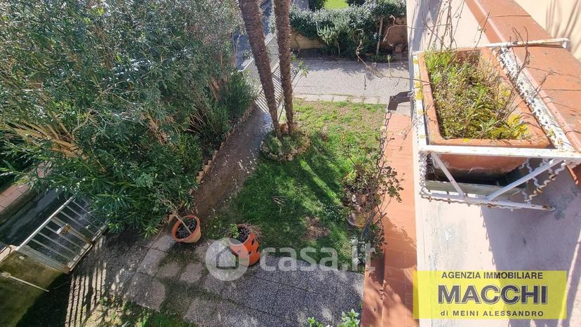 Villa in Via Vespucci 43 — foto 23 di 34