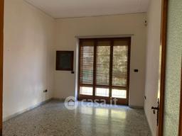 Appartamento in Via Domenico Fontana 118