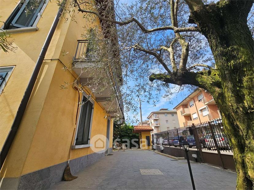 Villa in Via Goffredo Mameli — foto 4 di 36