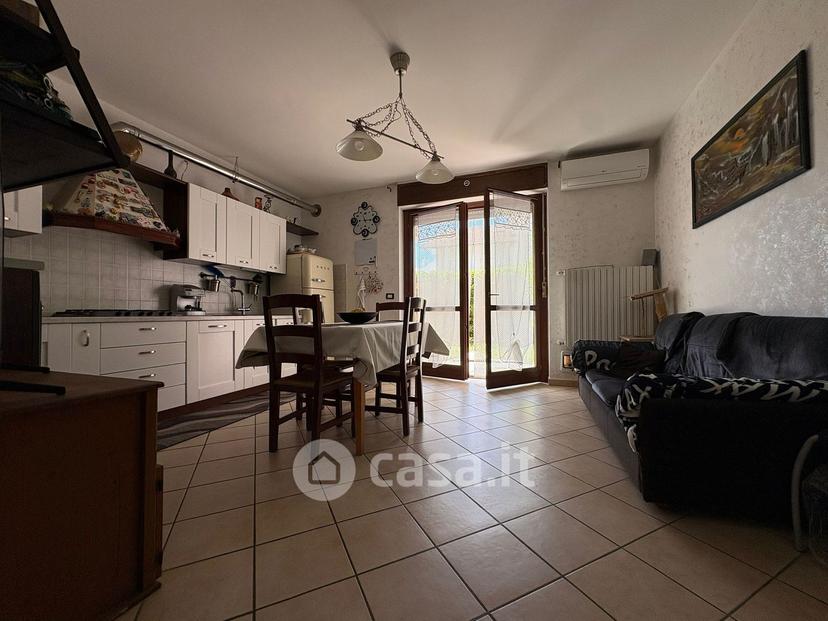 Trilocale in Via Viotti 7 — foto 7 di 13