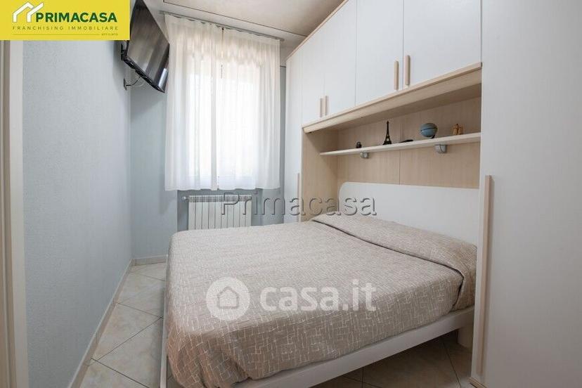 Trilocale in Viale Ugo Foscolo 104 — foto 17 di 28