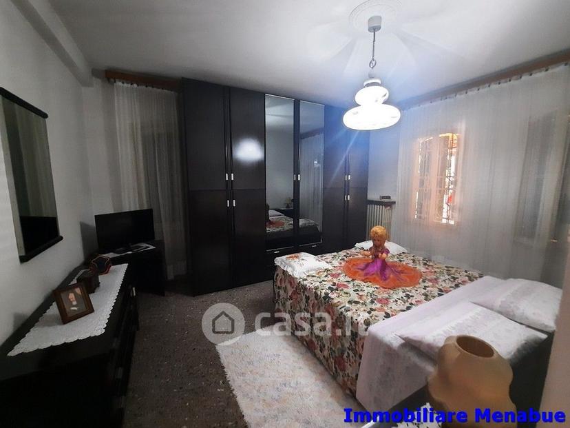 Villa in Via Modena — foto 18 di 45