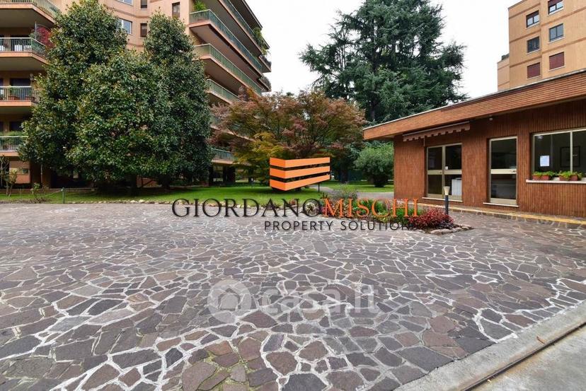 Appartamento in Via A. Villa 20 — foto 42 di 53