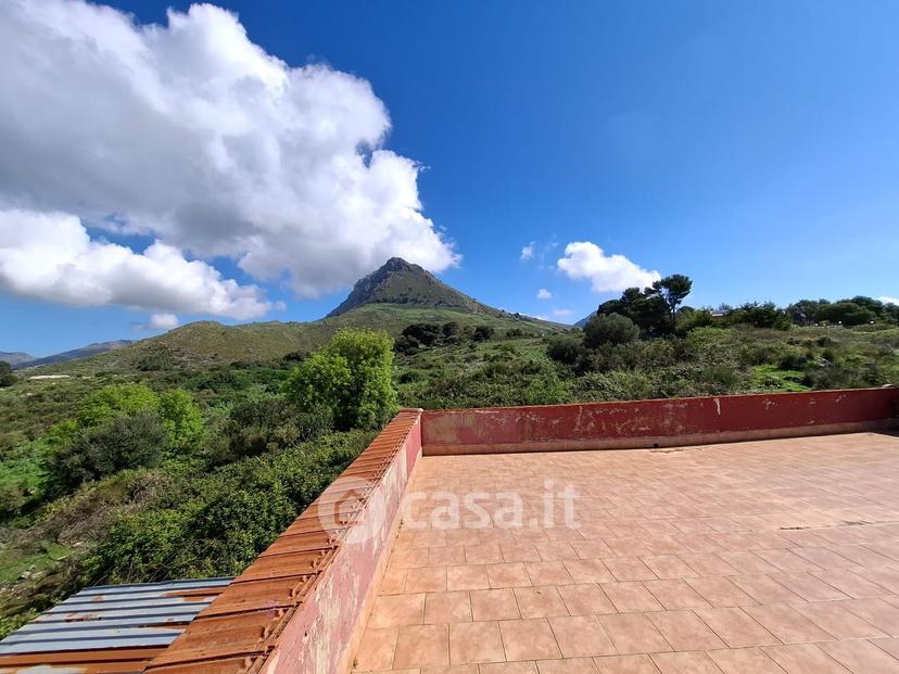 Villa in Via Esterna Renda 42 — foto 4 di 43