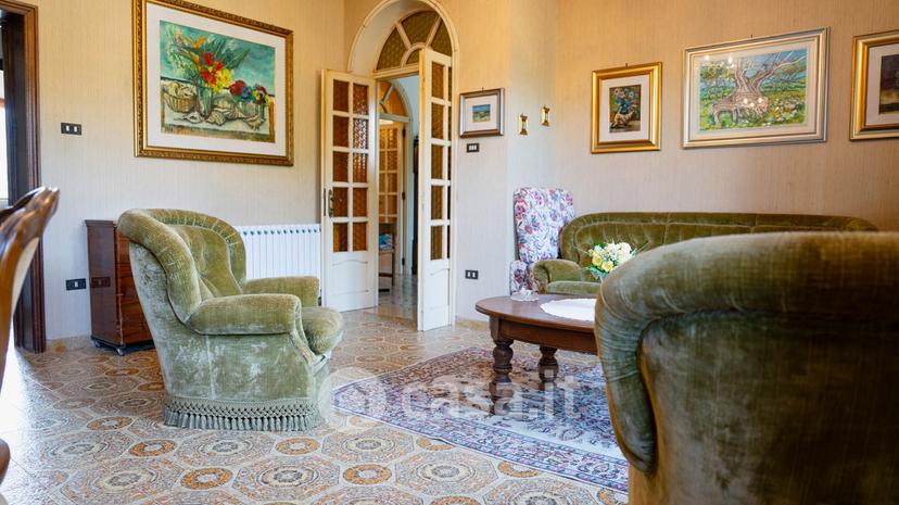Villa in Pezzu E Oro — foto 27 di 27