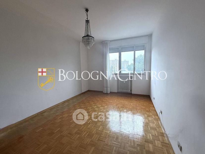 Appartamento in Via Alceste de Ambris