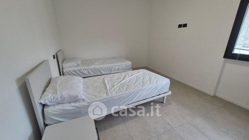 Bilocale in Via Crete — foto 16 di 17