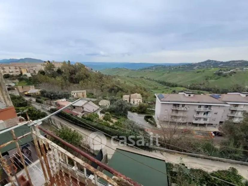 Appartamento in Viale Amedeo — foto 2 di 6