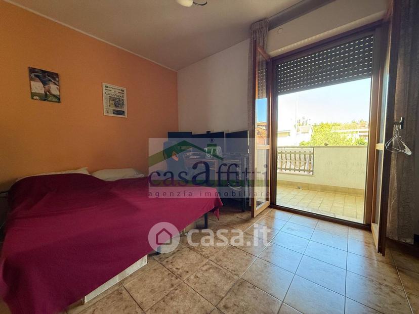 Trilocale in Viale Benedetto Croce — foto 17 di 18