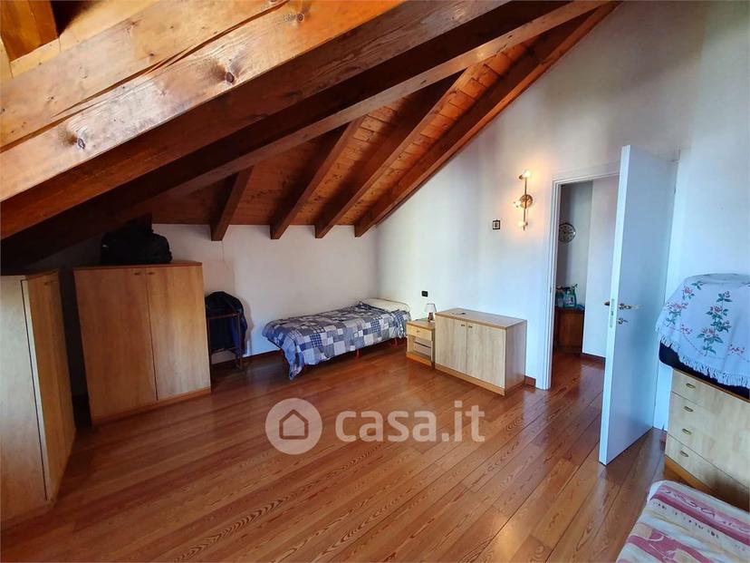 Villa in Via Goffredo Mameli — foto 32 di 36