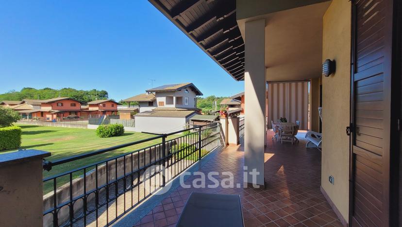 Villa in Via Fratelli Bandiera — foto 15 di 84