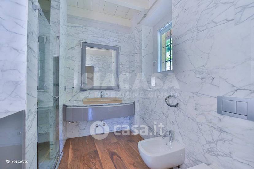 Villa in Via Belvedere 37 — foto 40 di 95