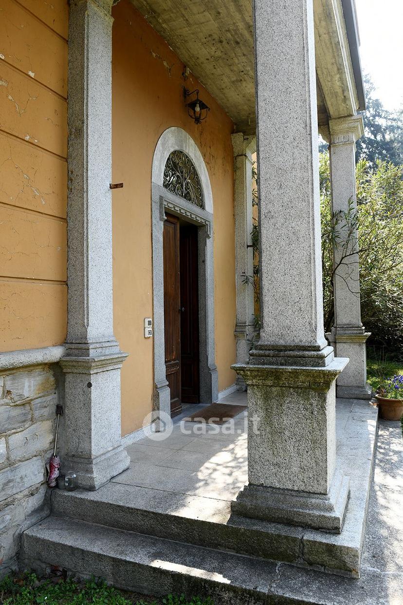 Villa in Corso G. Matteotti 25 — foto 10 di 33