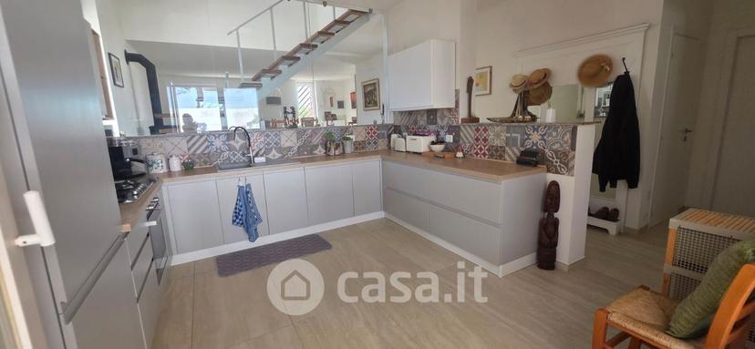 Villa in Via 31 15 — foto 44 di 52