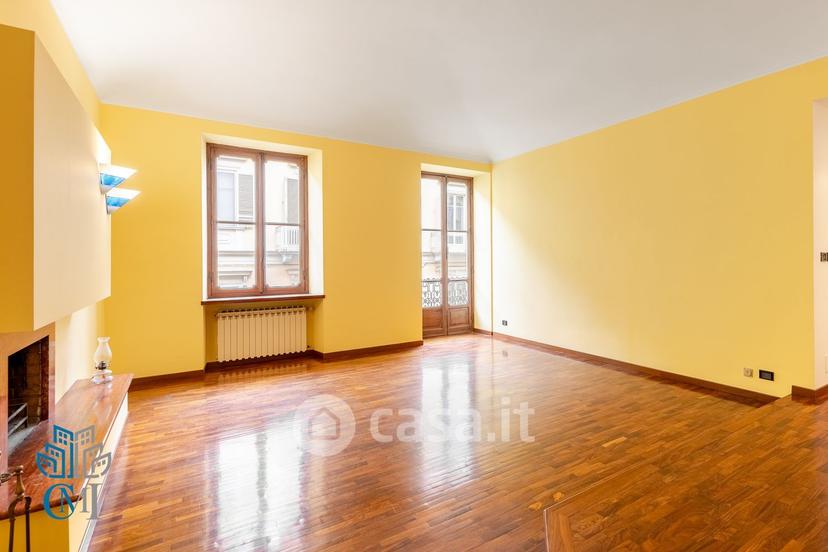 Quadrilocale in Via San Quintino 17 — foto 3 di 39