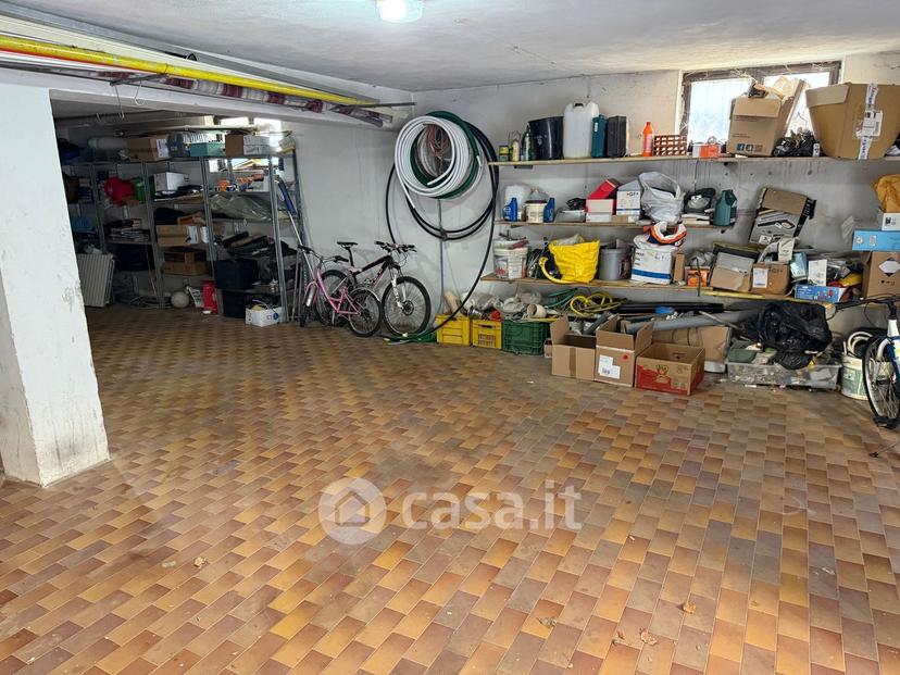 Bilocale in Via Volta 34 — foto 45 di 45