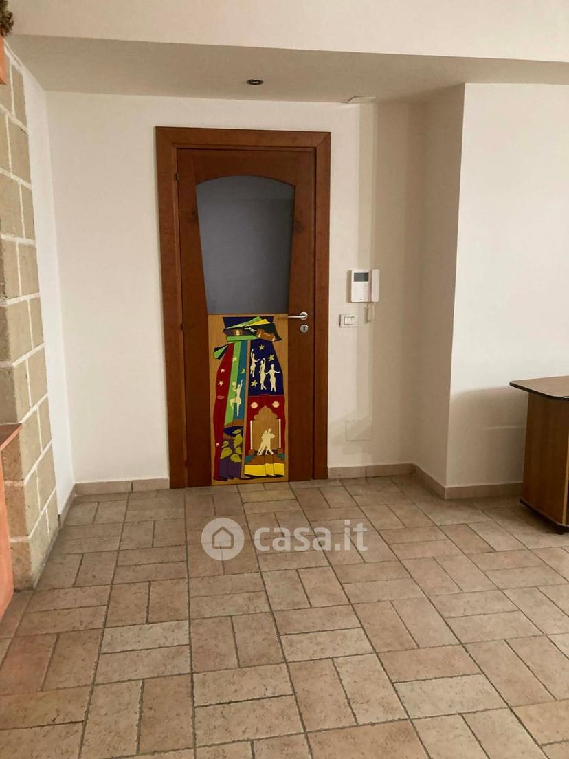 Stanza in Via Retella — foto 2 di 12