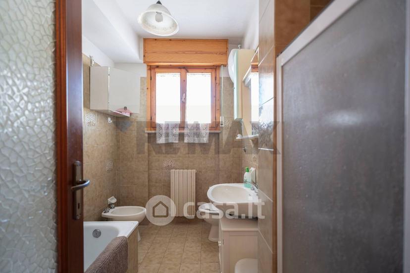 Quadrilocale in Via Gigli 27 — foto 50 di 61