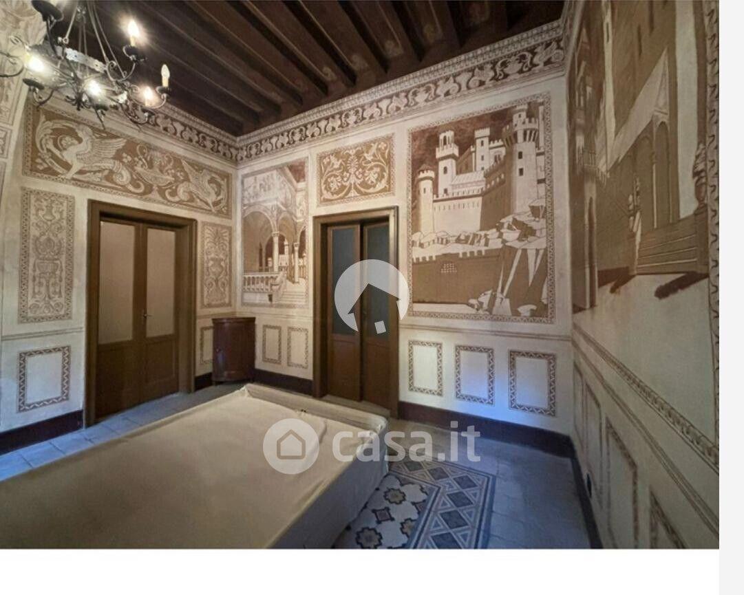 Quadrilocale in Via Guido da Castello