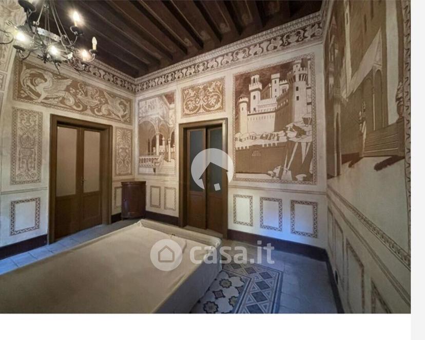 Quadrilocale in Via Guido da Castello
