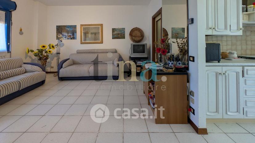 Quadrilocale in Via Ticino — foto 22 di 32