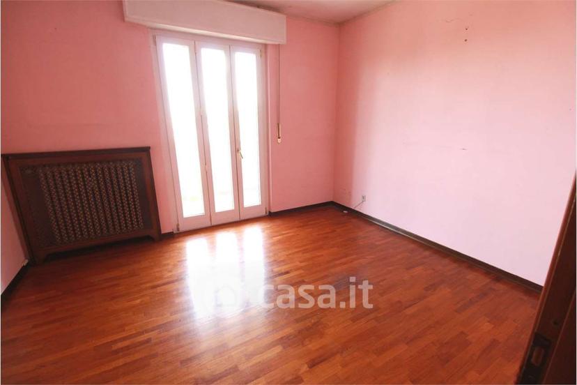 Quadrilocale in Via Fara 31 — foto 34 di 39