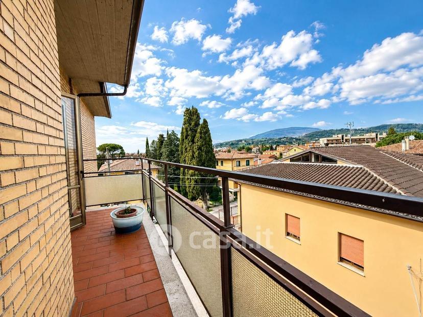 Quadrilocale in Viale Ancona — foto 11 di 14