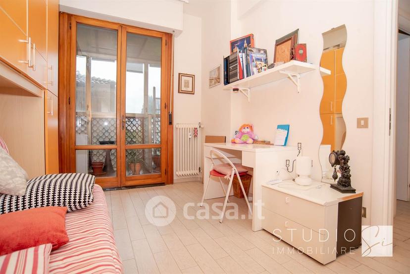 Appartamento in Via Bertoneri Oreste — foto 10 di 29