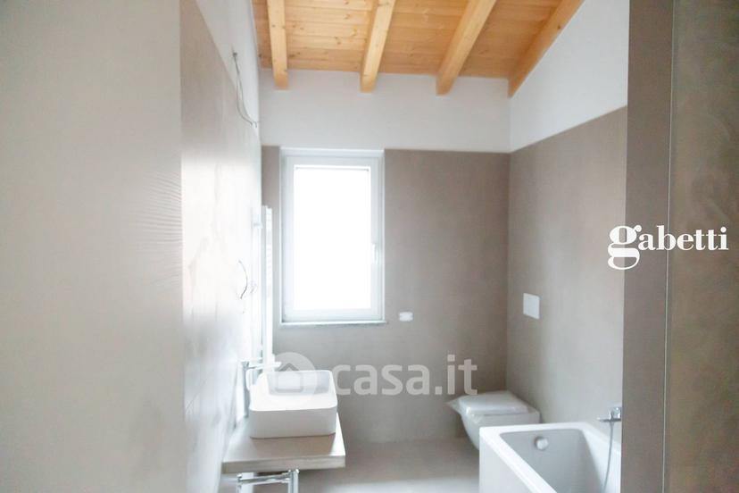 Villa in Via Fratelli Bandiera — foto 31 di 52