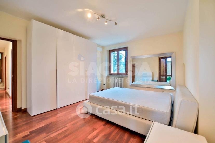 Trilocale in Via Giuseppe Mazzini 31 — foto 8 di 28