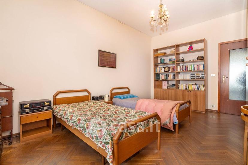 Quadrilocale in Via Stupinigi 4 — foto 5 di 44